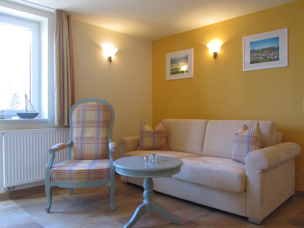 Apartmenthaus Hus Uebi By Rujana Binz Cameră foto