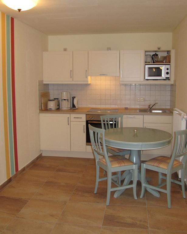 Apartmenthaus Hus Uebi By Rujana Binz Cameră foto
