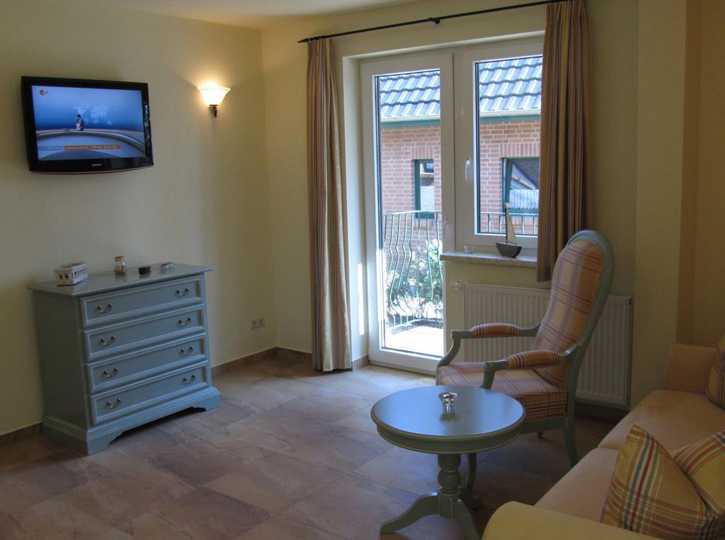 Apartmenthaus Hus Uebi By Rujana Binz Cameră foto