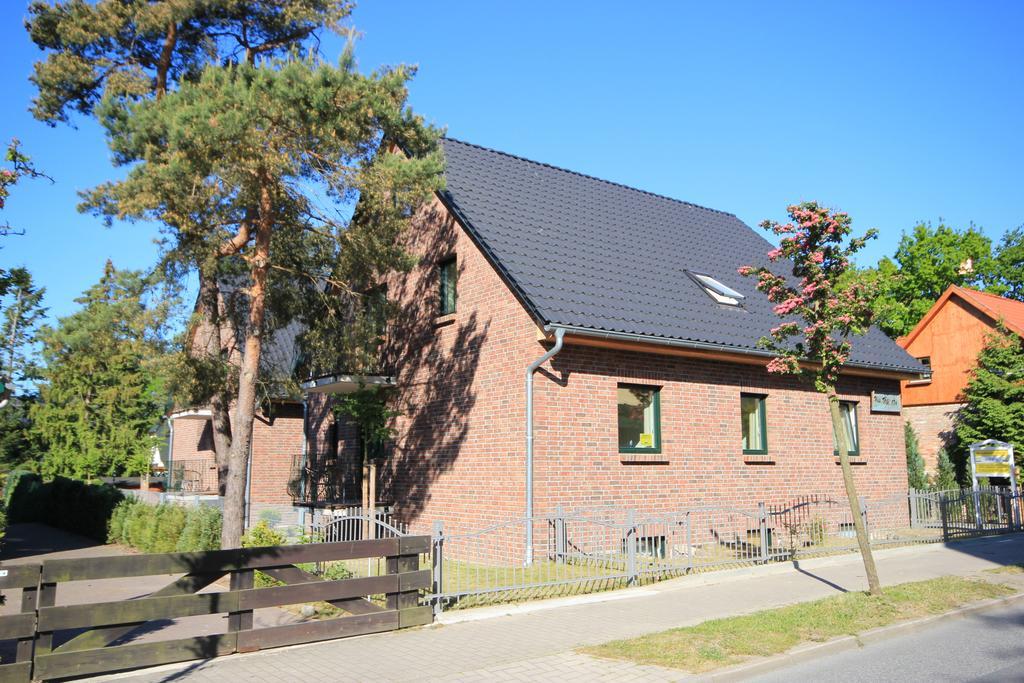 Apartmenthaus Hus Uebi By Rujana Binz Exterior foto